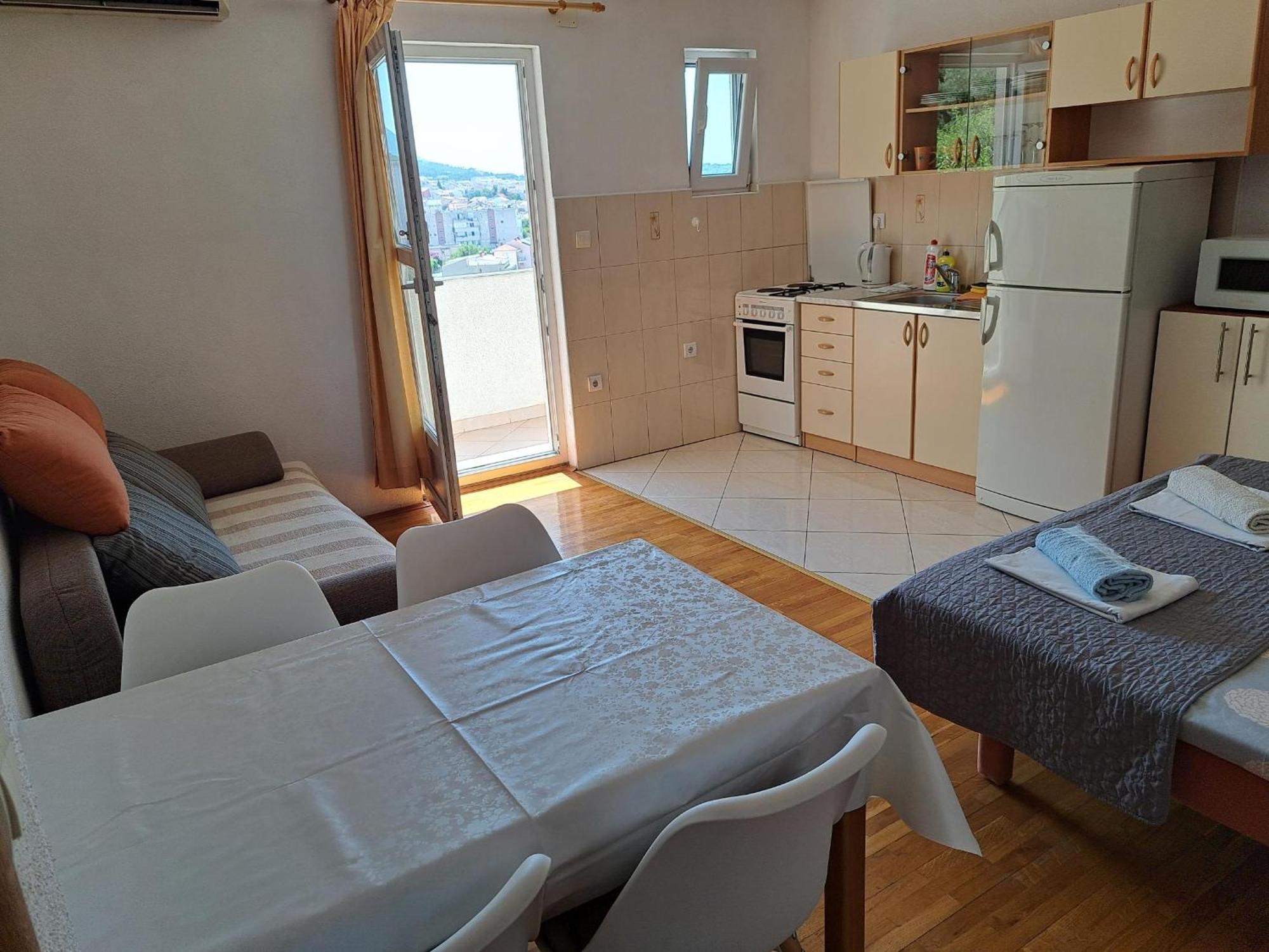 Apartmani R&B Radalj Makarska Exterior foto